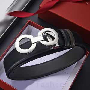 Cinture di lusso formali cintura di design da uomo donna casual San Valentino regalo di Natale ceinture classiche cinture in metallo con fibbia liscia per donna designer YD022 C4