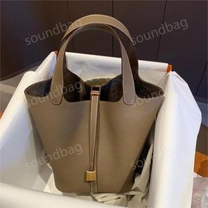 Luxury New Arrival: Classic Market Basket Bag, Genuine Leather Bucket Bag, Lychee Grain Top Layer Cowhide, Simple and Versatile Handbag for Women - Tote Color-Block