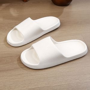 Summer New Slippers Hotel Beach Indoor Couple Comfortable Soft Sole Lightweight Guest Slippers Deodorizing Women's Slippers 028