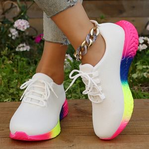 Rainbow Sole Sneakers Women Plus Size 43 Mesh Breattable Platform Sportskor Kvinna Nonslip Lace Up Tennis Zapatos Mujer 240219
