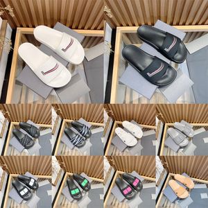 Piscina Slides Chinelos Homens Mulheres Designer Sandálias Luxo Paris Triplo Preto Branco Vermelho Borracha Plana Mens Sliders Pantoufle Mules Claquette Beach Shoes Sandles 36-45