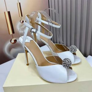 2024 Kvinnor äkta läder sommar sandaler designer rund tå kristall dekor kvinnor skor sexiga höga klackar lyx chaussure femme sacora jc