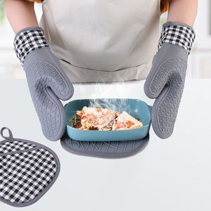 Silicone Oven Mitts and Pot Holders Sets with Quilted Liner Heat Resistant Kitchen Mitt Gloves for Cooking Baking Grilling YFA1964