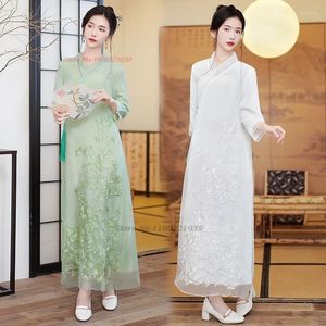 民族服2024中国の改良されたQipaoドレスCheongsam National Flower Embroidery Chiffon Oriental Banquet ventido