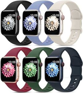 Designer Confezione da 6 cinturini sportivi compatibili con Apple Watch Band 40mm 44mm 38mm 45mm 42mm 41mm Cinturino in morbido silicone compatibile per Apple Watch Series 7 6 5 4 3 2 1 SE Uomo Donna Whi