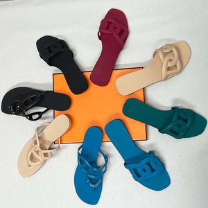 Designers Sandals Women Flat Slippers Rubber Chain Slides Rubber Soles Summer Fashion Beach Sexy Shoes High Quality With Box NO322