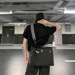 Bags 40cm Customized Big 2024 New Litchi Pattern Mens and Womens Handbag Unisex 40 Large Business Crossbody Shoulder Have Logo