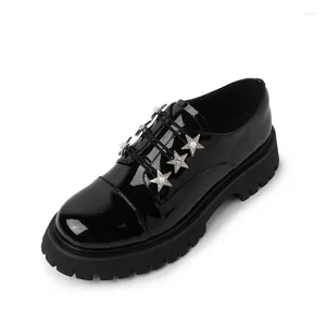 Casual Shoes Spring Höst 2024 Kvinnor äkta läderlägenheter Brock Oxfords Ladies JK College Style Loafers Custom Footwear