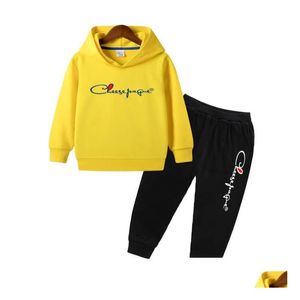 Conjuntos de roupas Nova Moda Crianças Roupas Meninas Conjuntos Crianças Sportwear Hoodies Calça Treino 2 Pcs Bebê Casual Esporte Terno Meninos Drop Deli Otd2S