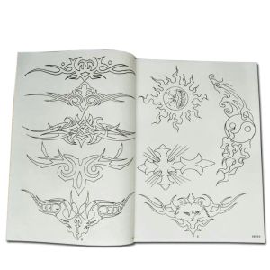 Stencil Tattoo Totem Pattern Book Uomini e donne Moda Piccoli tatuaggi Design Tatoo Template Album fotografico Manoscritto Ricamo Disegno