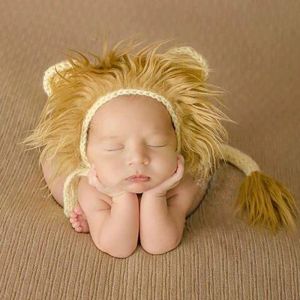 Set Abbigliamento per fotografia per neonato Cappello Coda di leone Puntelli per foto per neonato Dinosauro per bambini Puntelli per fotografia per neonato