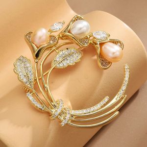 High End Brooch Niche Autumn Winter Freshwater Pearl High-end Versatile Morning Glory Creative Suit for Men and Women