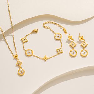 Conjunto de joias de designer de trevo de quatro folhas de dois lados banhado a ouro 18K pulseira de charme de moda clássica elegante pulseira de madrepérola para homens e mulheres de alta qualidade.