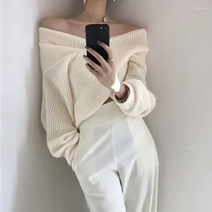 Kvinnors tröjor Vinter och vår 2024 Cashmere Pullover V-ringning Dra tillbaka Sexig off-shoulder tröja Korean eleganta damer