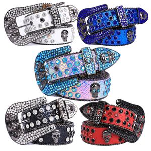 Nya bälten för kvinnor Mens Designer Belt Män äkta läder Klassiska lyxmärke Cinturones Shiny Diamond Belt Mens Shiny Diamond Multicolour With Bling Rhinestones