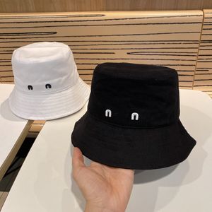 N Senior Fisherman Hat White Black 3D Men's and Women's Embroidered Letters Fisherman Hat Designer Fashion Hip Hop Fill Style