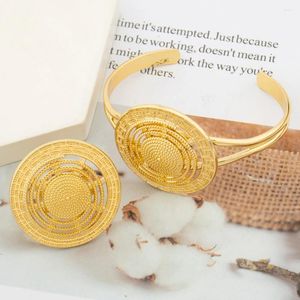 Halskette, Ohrringe, Set, vergoldet, Charm, Armreif und Ring, Schmuck für Frauen, Saudi-Arabien-Design, verstellbare Geschenke