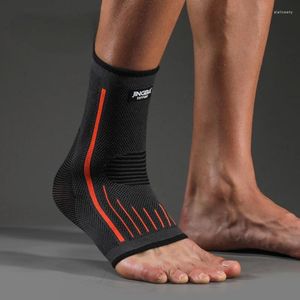 Ayak bileği desteği 3D Sıkıştırma Naylon Kayış Kemeri Koruyucu Futbol Basketbol Brace Koruyucu Açık Gym Socks