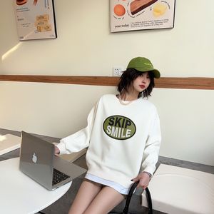 Moda Sahte İki Üst düzey Crewneck Sweatshirt Kadınlar 2024 Bahar çok yönlü yaş azaltıcı üst Kore versiyonu zayıflama ceketi