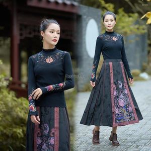 Abbigliamento etnico 2024 Autunno e inverno stile cinese ricamato maglione a collo alto Top donna retrò manica lunga camicetta di base S712