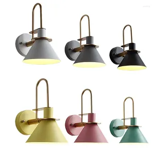 Vägglampa modern macaron färgglada järn sovrum sovrum nordisk horn kreativ e27 sconce lampor interiör dekor belysning fixturer