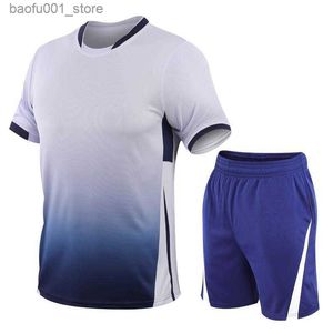 Tute da uomo Tute da uomo Allenamento calcistico Abbigliamento sportivo Tuta sportiva estiva per uomo Abbigliamento fitness T-shirt Pantaloncini 2 pezzi Maglia da tennis da corsa SetUomo Q240228