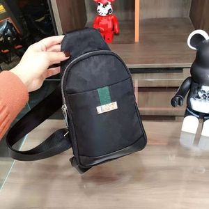 Göğüs Paketi Erkek Han Edition Oblik Unisex Cross Vücut Erkek Milletme Çantası Omuz Leisure Küçük Sırt Çantası Crossbody207o