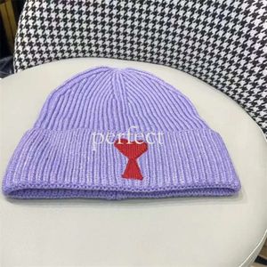 アミデザイナービーニー/スカルキャップami hat愛は刺繍女性デザイナービーニーキャップフランジウールハット温かいカップルスキーコールドハットファッショントレンドブランドアミールハット481