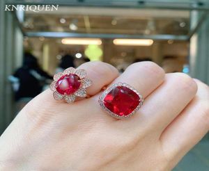 Cluster-Ringe Vintage 925 Sterling Damenring Erstellt Rubin Edelstein Hoher Kohlenstoffdiamant Roségold Farbe Party Hochzeit Fein 9502009