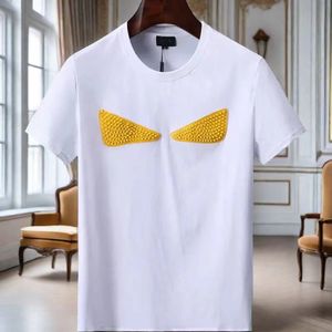 Fransız Paris Tasarımcı Erkek Tişört Saf Pamuk Kısa Kol Canavar Sarı Gözler Desen Yüksek Sokak Bayanlar Çift Gevşek Tasarru T-Shirt Top T-Shirt