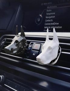 Car Air Freshener Doberman Dog Fragrance Accessories Automobile Interior Parfym för Auto Outlet Clip Decoration Hasting9411786