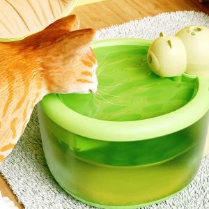 Oczyszczacze 2.2L Cat Water Fountain Pet Bezprzewodowy dozownik wodny Typec ładowanie inteligentnego czujnika Auto Recyrkul Filtr Mute Pet Water Piver