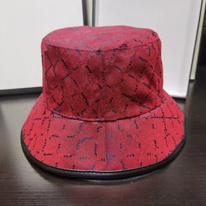 دلبي دلو القبعات الأقنعة الحافة العريضة القبعات الملونة الصلبة حرف Sunhats Fashion Partn