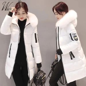 Parkas White Faux Fur Collar z kapturem parkas długa zimowa kurtka kobiety swobodne wyściełane parka w dół bawełniany płaszcz Korean Abrigo Invierno 2024