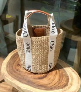 أكياس شاطئ الصيف للسيدات المنسوجة في حياكة كيس الكروشيه CH1OE Straw Bucket Bag الفاخر على شكل برميل أكياس الكتف CHPP-0779