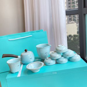 Tasarımcı Blue Tea Set Seramik Çay Seti Klasik Logo Çay Kupası Seti Tembel Açık Kamp Çay Şeyleri Taşınabilir Taşıma Çantası