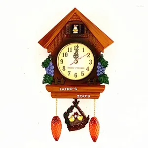 Relógios de parede 12 polegadas Cuckoo Alarm Cartoon Clock Kids Room Quarto Quartz Timer Silencioso Estilo Nórdico Decorações de Vida