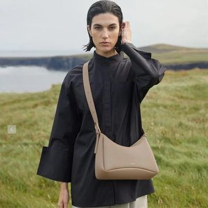 Designer feminino saco de axilas luxo meia lua totes bolsa de couro genuíno bolsa de ombro moda crossbody satchel verão embreagem sacos de viagem