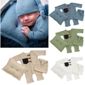 Uppsättningar 3st Nyfödda fotograferingsrekvisiter Kostym Baby Boys Girls Long Sleeves Romper Knot Sleepy Hat Posing Pillow Pama Accessories