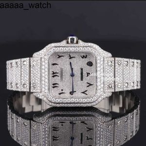 Diamonds Watch OEM Carters Dostosowany Moissanite Out z luksusowym, dostosowanym nowoczesnym mężem w noszeniu przez indyjskich eksporterów