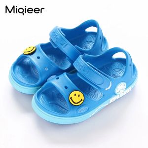 Utomhus barn sandaler sommar barn skor för pojkar flickor mjuk andas non slip lätt tå baby småbarn strandskor