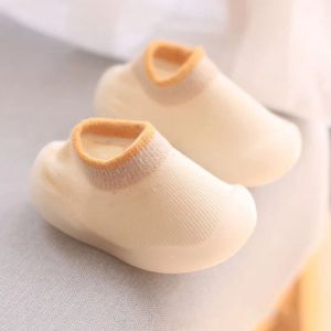 Outdoor Baby Shoes First Walkers Comfortable Boys Girls Kids Rubber Soft Sole Floor Shoes Knit Booties AntiSlip