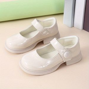 Girls' White Patent Leather Shoes, Soft Bottom Fashionable Leather Shoes