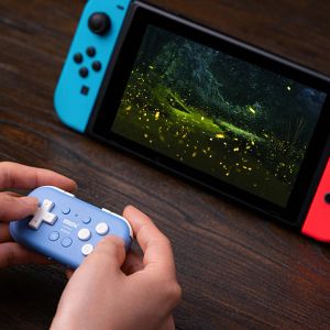 8bitdo Micro Wireless GamePad Bluetoothハンドヘルドコンソール用のゲームパッド2Dゲーム用に設計されたスイッチ/ラズベリーPI用のポケットミニゲームパッド