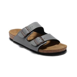 Designer Platform Clogs Slipper Sandaler Suede Patent Leather Buckle Slides Women Mens Beach Sandal Outdoor Cork Sliders Summer Shoes Storlek 35-46 Y1