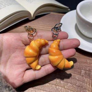 Keychains Resin Simulation Bread Cake Food Key Ring For Women Gift Kawaii Creative Funny Dessert Bag Box Car Holder Accessories