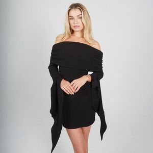 Sukienki zwykłe Slash Szyjka Kobieta sukienka Off Off ramię pełny rękaw Tassel chuda mini bodycon seksowna szata