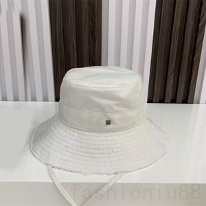 Woman Hat męscy luksus leb designer hats hats prezenty świąteczne głowica moda pyłek pyłek cappello szerokie grzbiet pralki retro wielokolorowe czapki dla mężczyzn pj027 c4