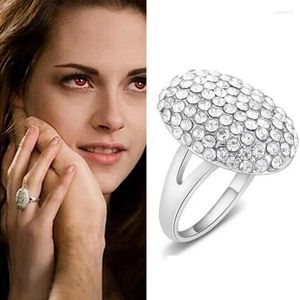 Klaster pierścienie 925 Sterling Silver The Vampire Diaries Bella Ring Cosplay Jewelry Women Wedding Para zaręczyny