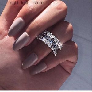 Ringar 2019 Ny ankomst Luxury Jewelry Silver Full Princess Cut White Topaz Promise Wedding Bridal Ring for Women Gift 240229